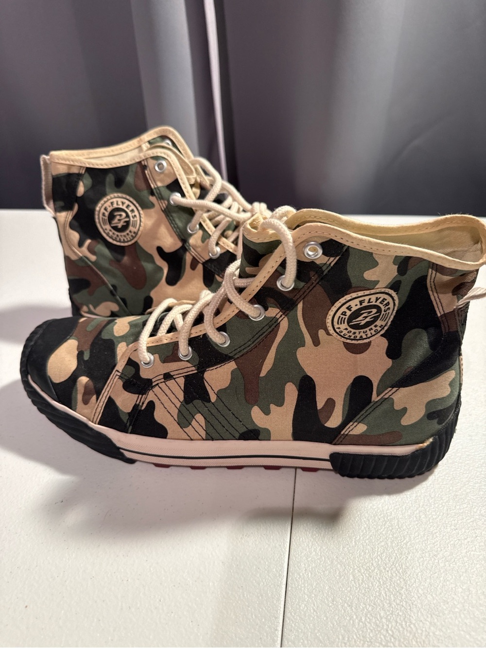 PF Flyers Camo High Top Sneakers Men’s 11.5 Posture Foundation Lug Sole